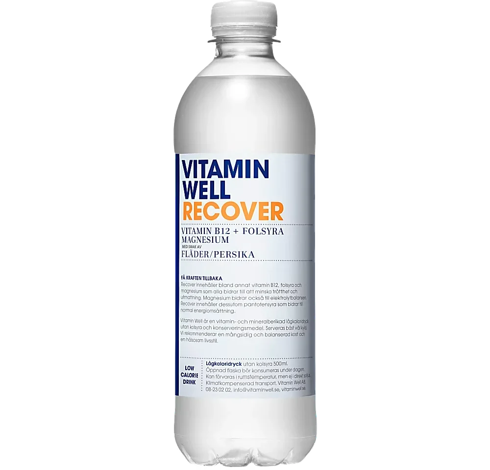 Ett 12-pack med Vitamin Well Recover i 50 centiliters plastflaskor innehållande en kolsyrefri funktionsdryck med smak av fläder och persika.